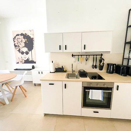 Contactless Self-Check-In - Stayhere Central City Suite 1 Graz Eksteriør bilde