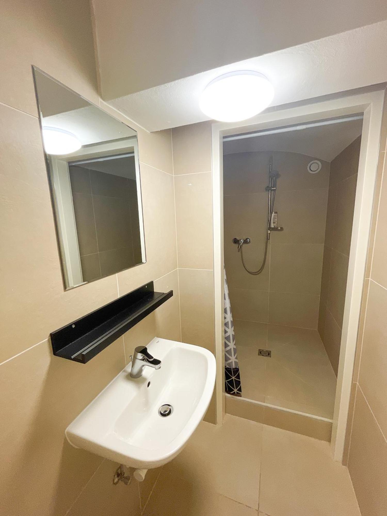 Contactless Self-Check-In - Stayhere Central City Suite 1 Graz Eksteriør bilde