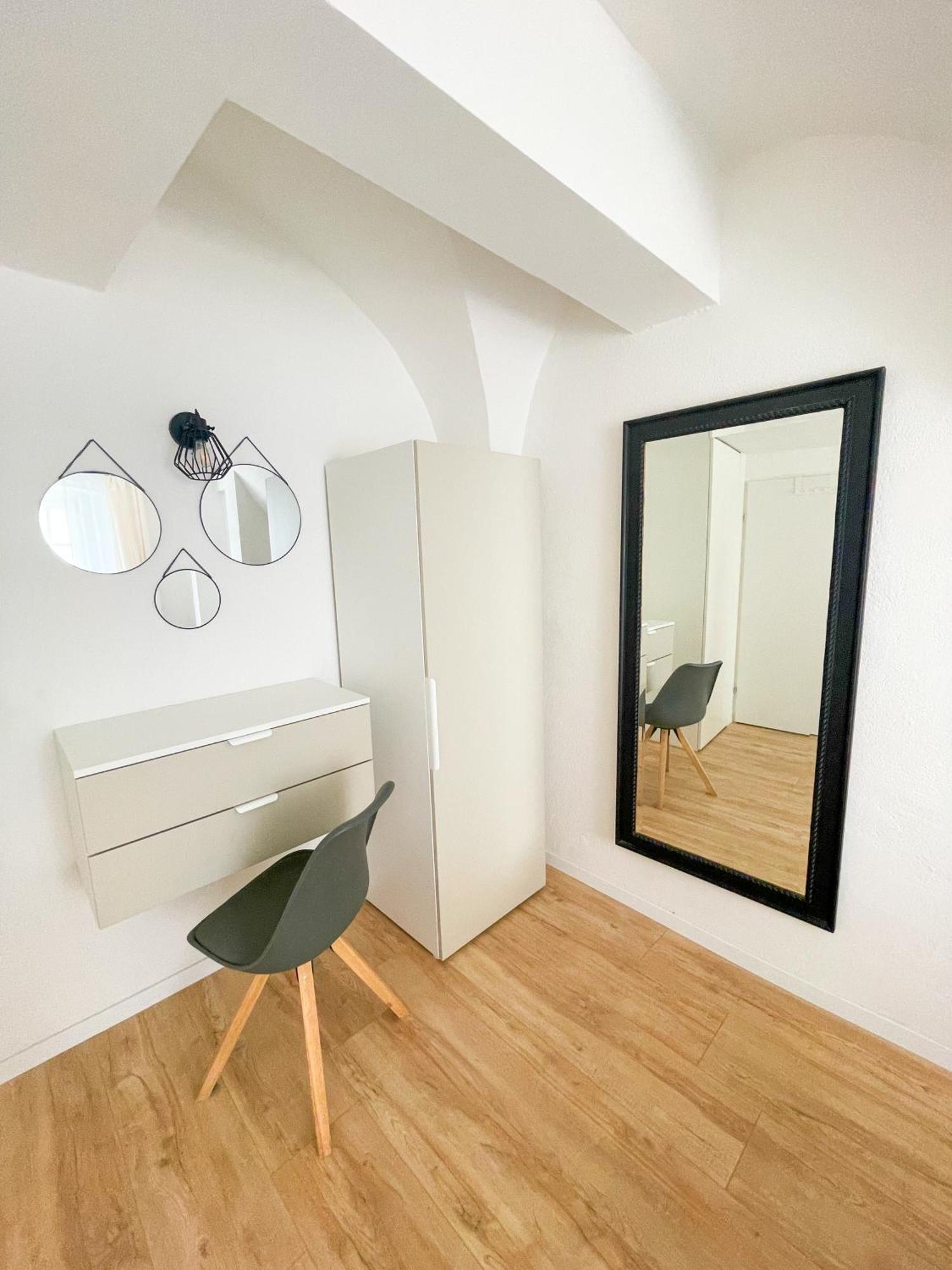 Contactless Self-Check-In - Stayhere Central City Suite 1 Graz Eksteriør bilde