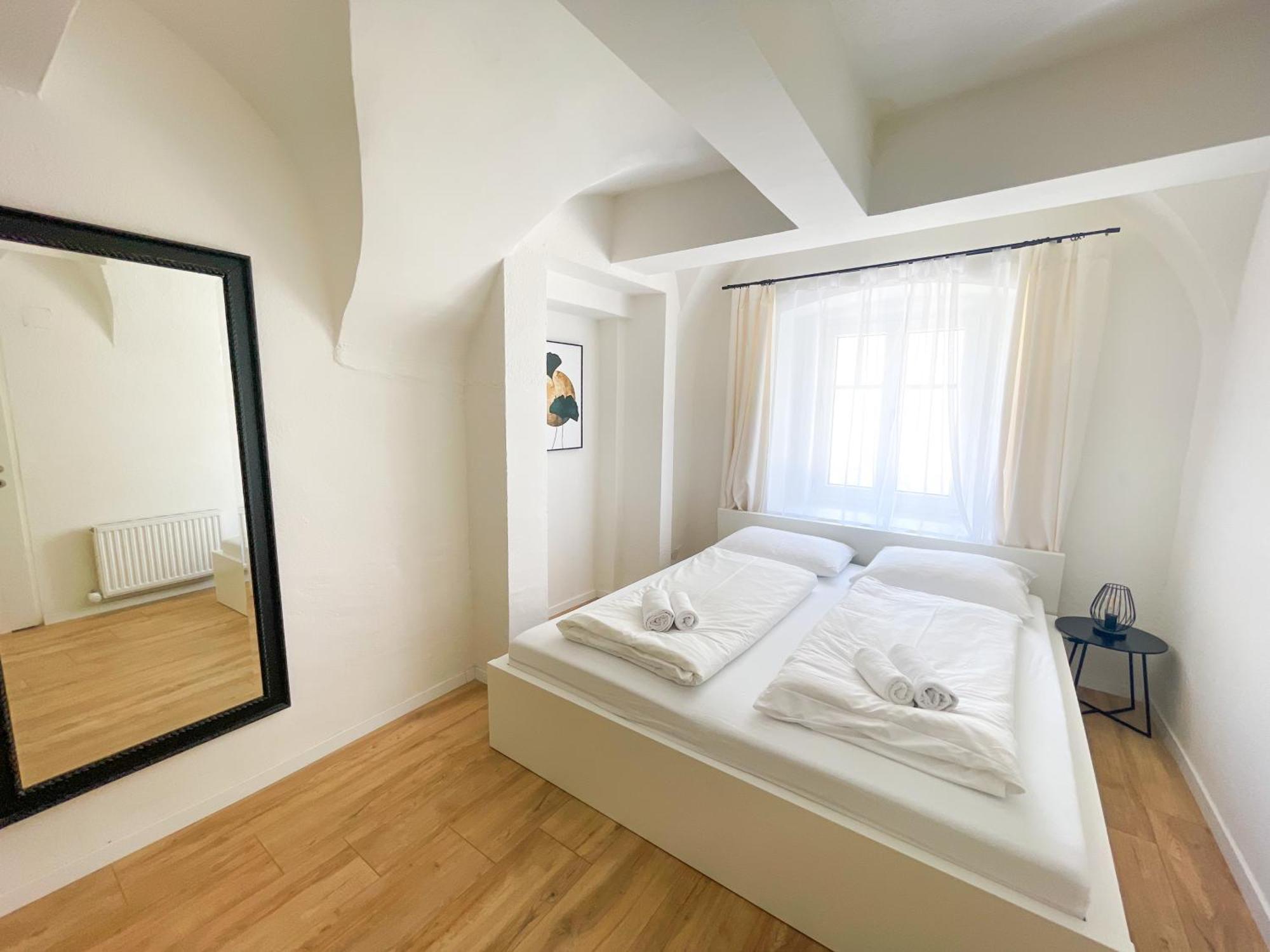 Contactless Self-Check-In - Stayhere Central City Suite 1 Graz Eksteriør bilde